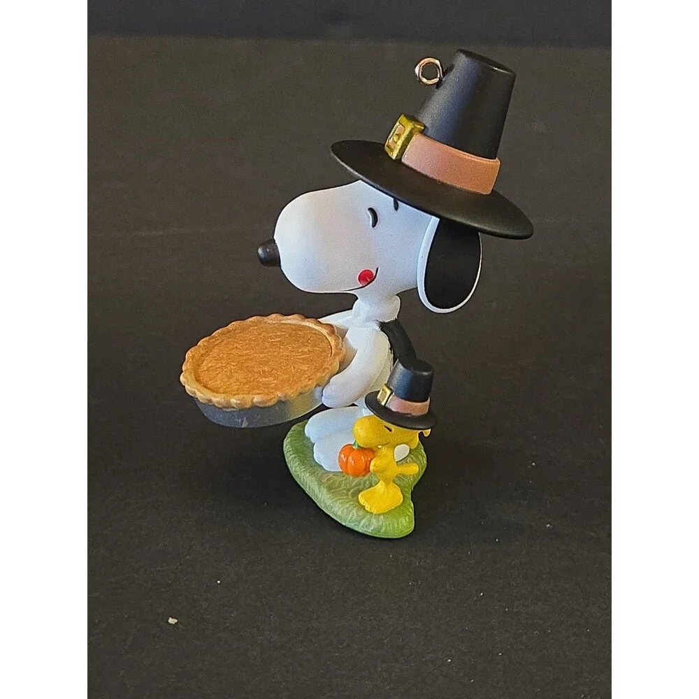 Giving Thanks Snoopy & Woodstock 2013 Hallmark Ornament - Peanuts #4